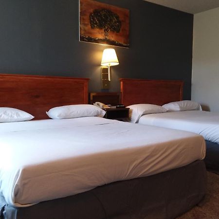 Americas Best Value Inn לאראמי מראה חיצוני תמונה