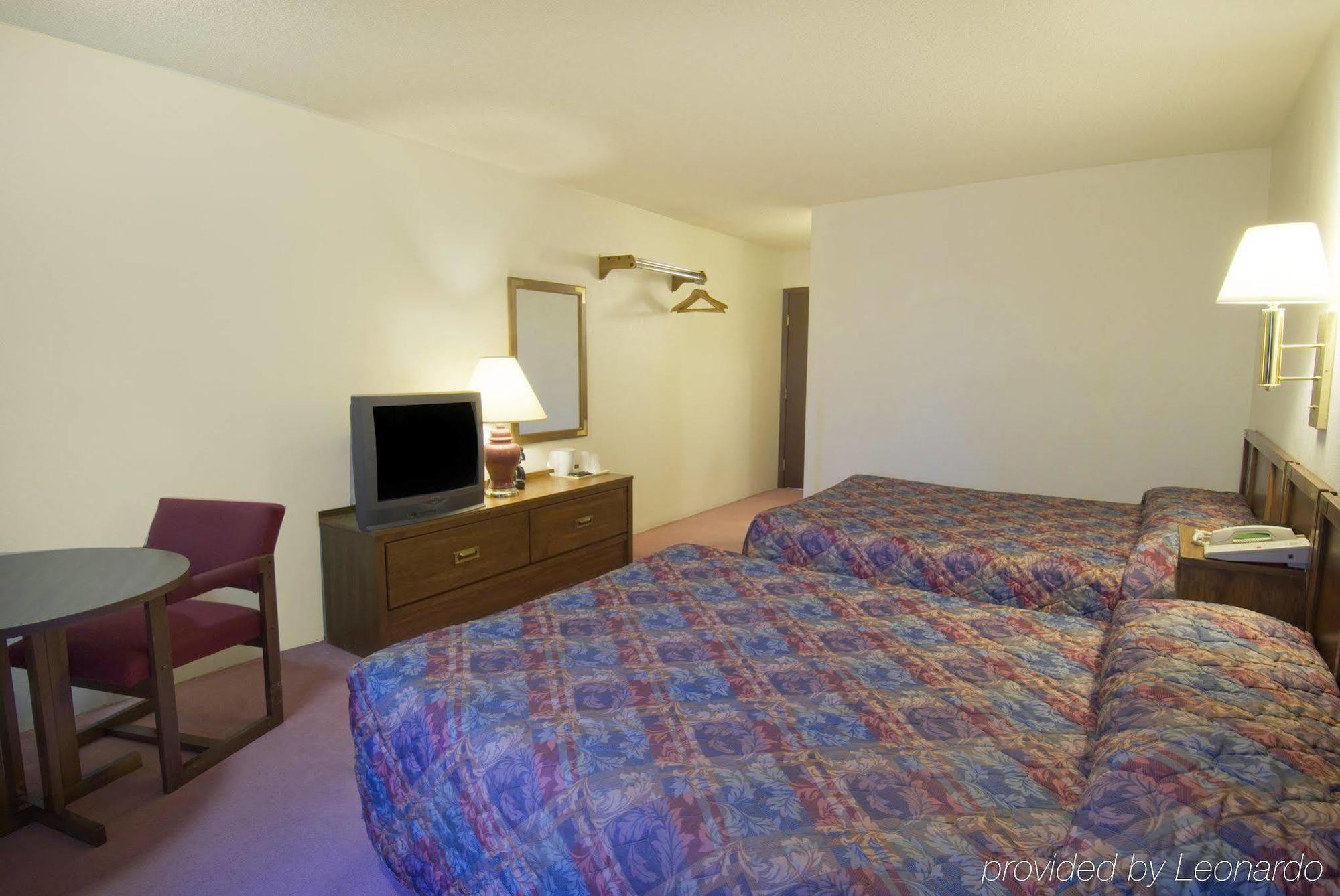Americas Best Value Inn לאראמי חדר תמונה